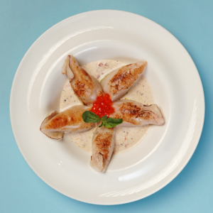 Кальмар фаршированный мясом краба