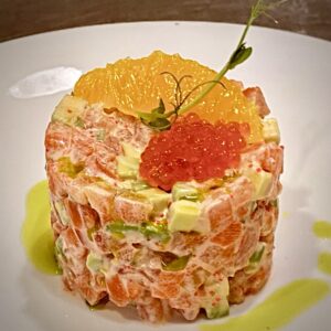 Salmon tartar