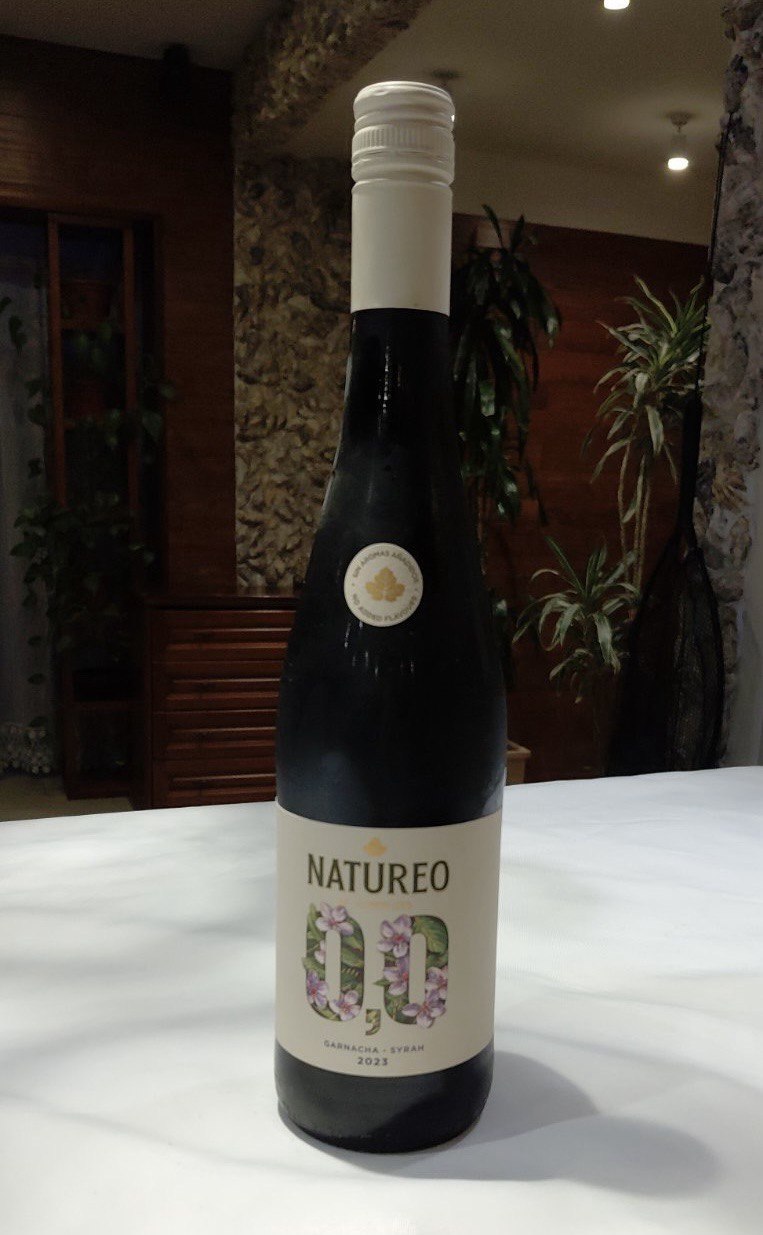 Natureo червоне б/а 0,75